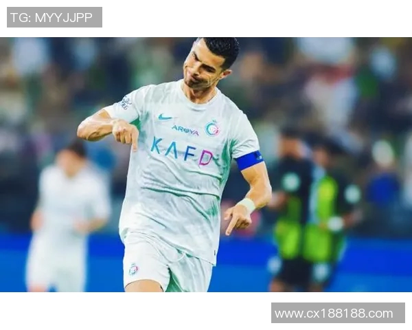 全球顶尖足球明星最新排名揭晓引发球迷热议与关注